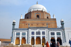 Hazrat Bahauddin Zakariya szúfi szent sírja Multan-ban. Vincze János képe