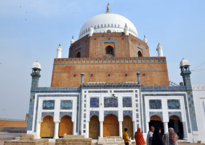 Hazrat Bahauddin Zakariya szúfi szent sírja Multan-ban. Vincze János képe