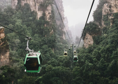 Zhangjiajie Nemzeti Park, a Tianzi-hegy felé